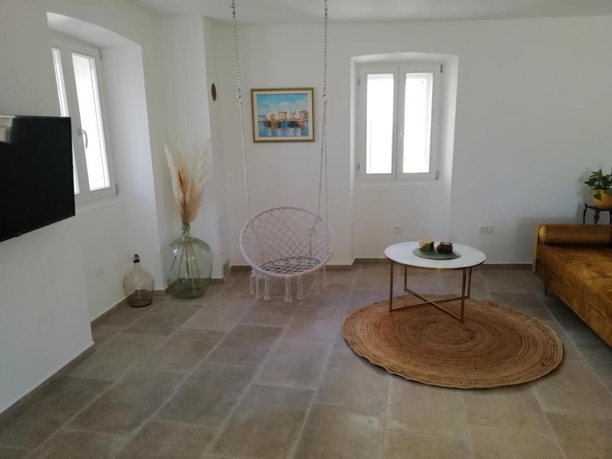 Apartment Mauro バスカ エクステリア 写真